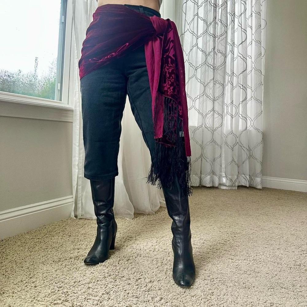 Capri Jeans